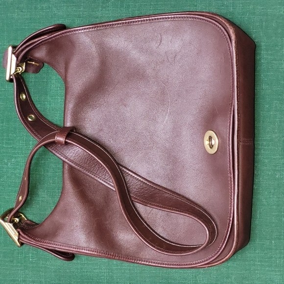 Coach Handbags - Coach vintage brown leather